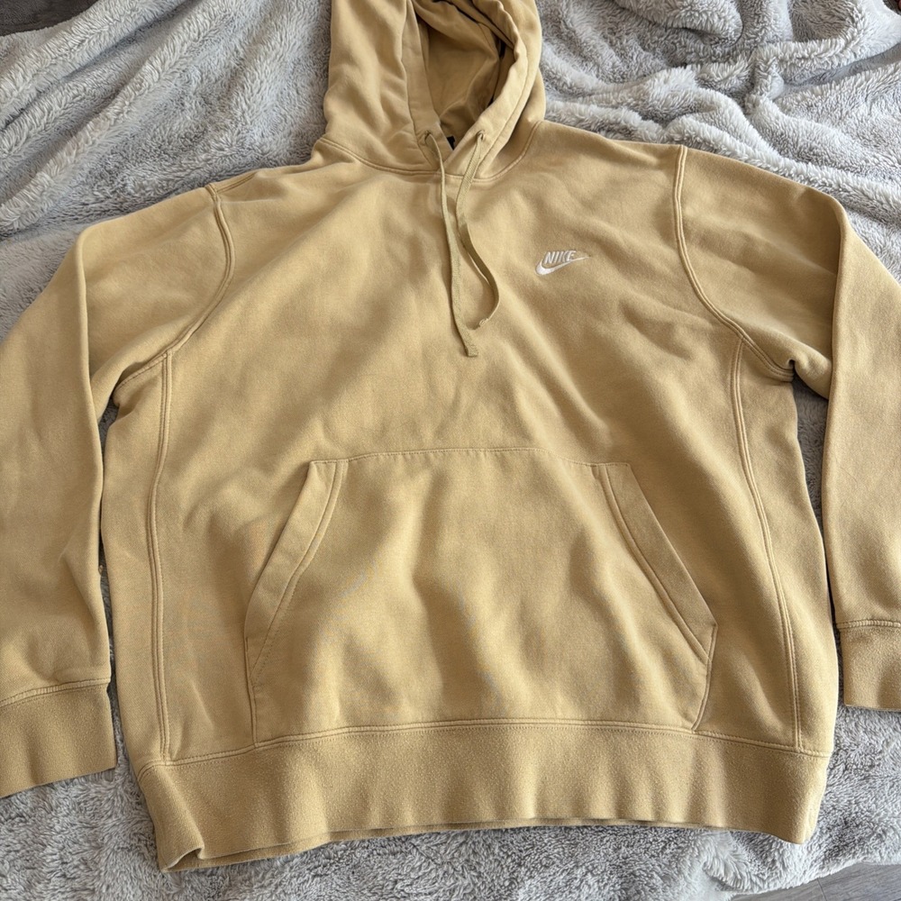 Nike Men's Sportswear Club Pullover Hoodie Size Large Parachute Beige READ